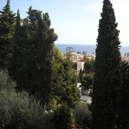 Ferdinando Apartmán Bordighera